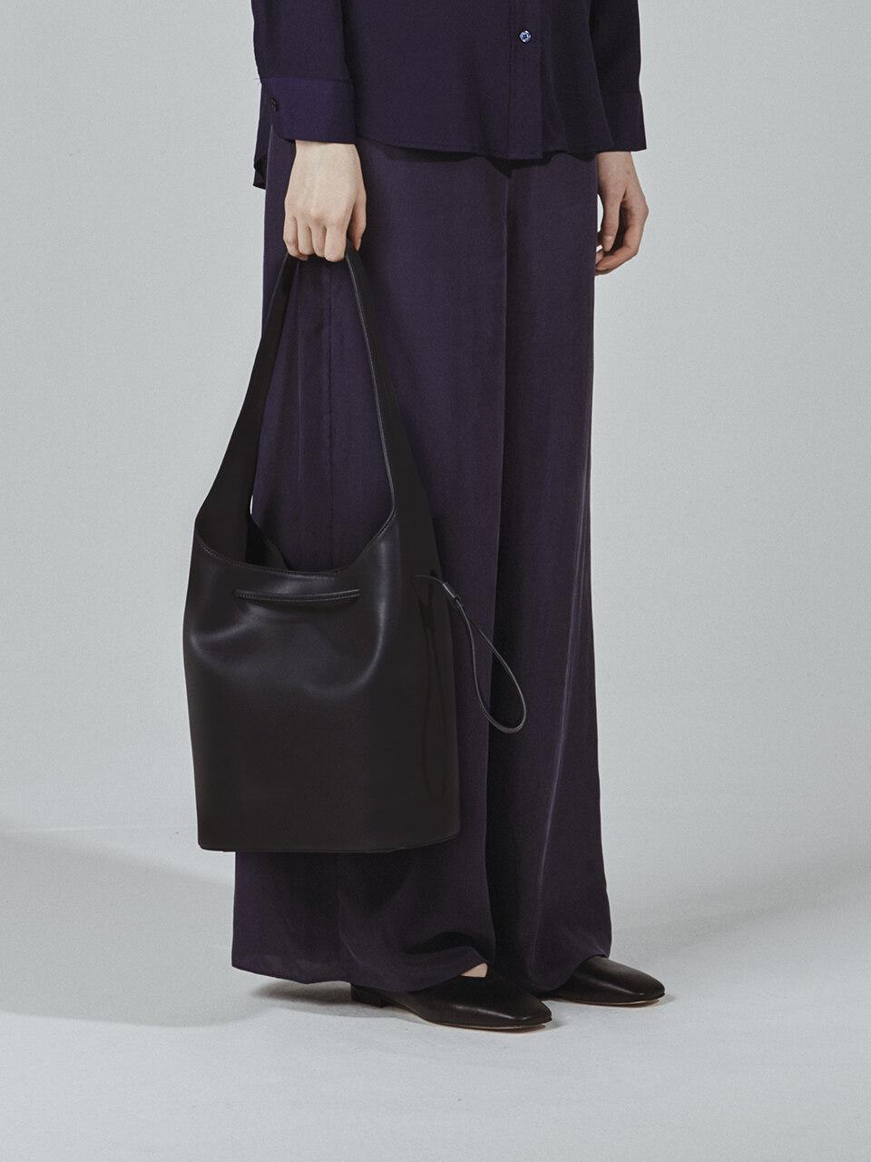 Merlin large Hobo bag Black