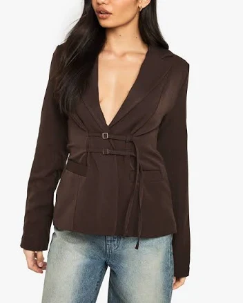 Boohoo Women's Tailored Buckle Blazer