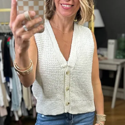 V-Neck Knit Vest