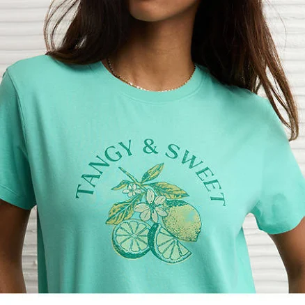 AE Women's Everyday Graphic T-Shirt