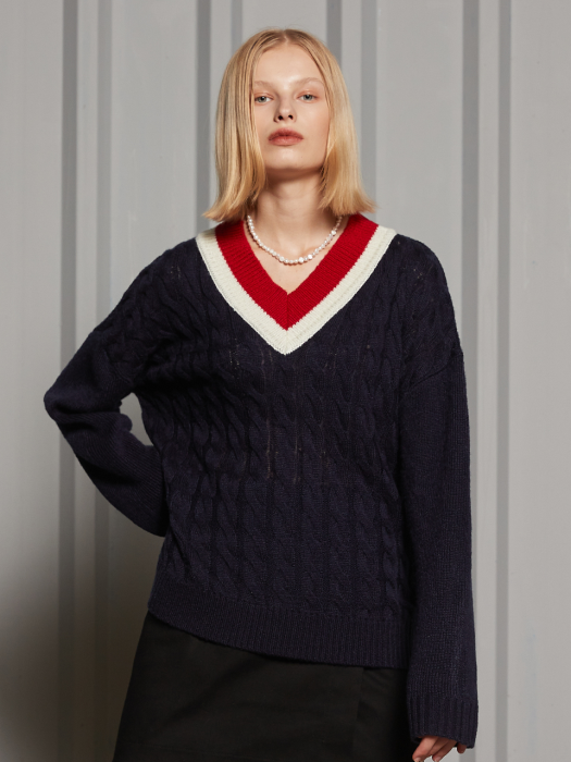 LR V-neck Knit
