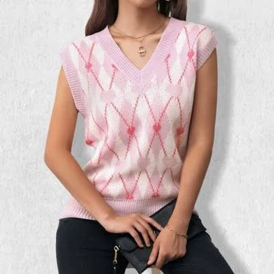 Argyle Women's Sleeveless Knit Vest with Heart Jacquard