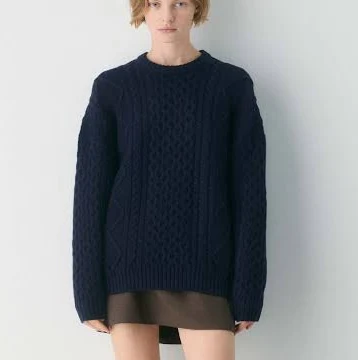 Aritzia Women's Heritage Knit Merino Wool Sweater