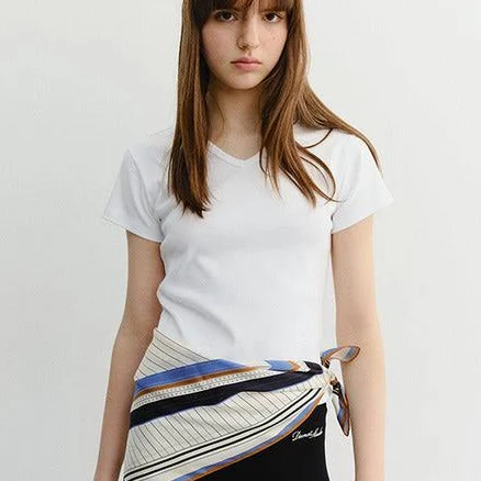 Dunst V-Neck Slim Top