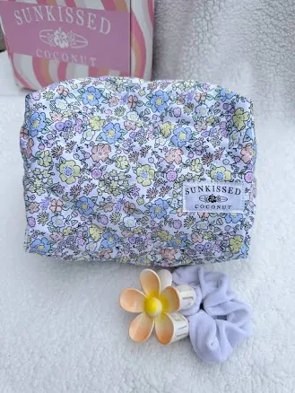 Handmade Pastel Flower Quilted Travel Bag