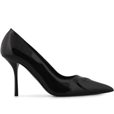 ALAÏA 3D Heart Patent Leather Pumps