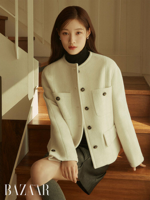 Collarless Round Neck Jacket