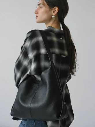 W Concept Lambskin Flow Shoulder Bag