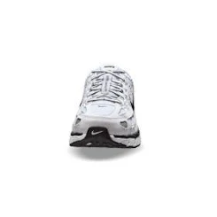 Nike Men's P-6000
