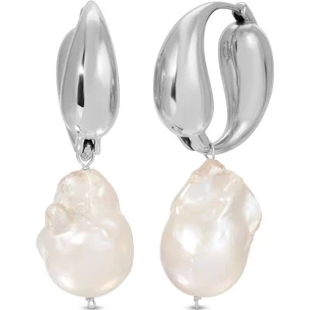 Twist Pearl Earrings