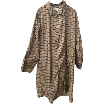 Vetements Beige Synthetic Logo Print Oversized Coat 0 0-5
