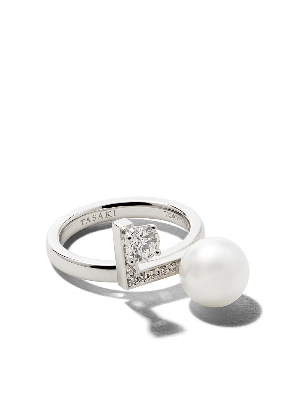 18kt White Gold Diamond Collection Line Balance Class Ring