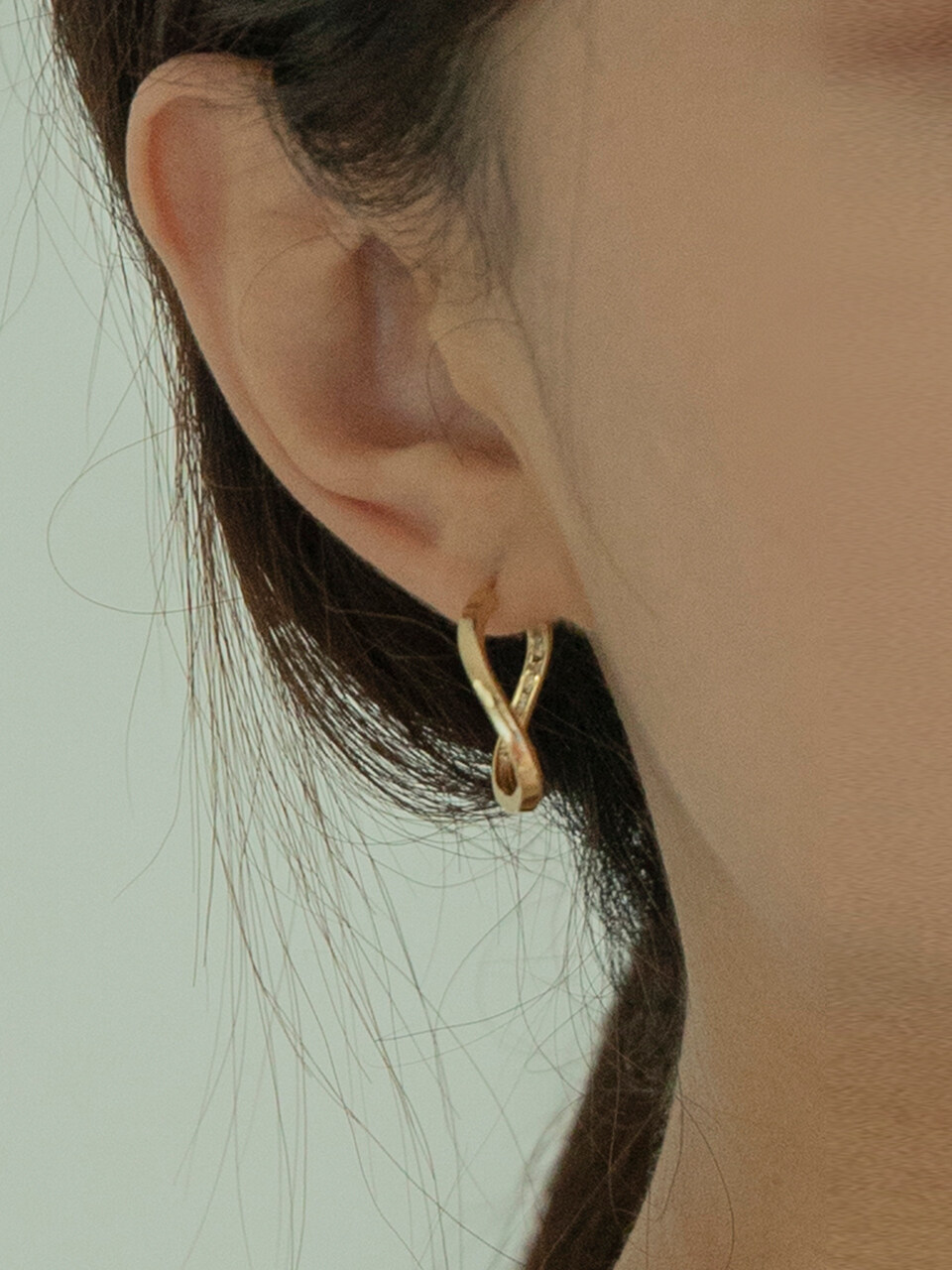Twisted Ring Earring