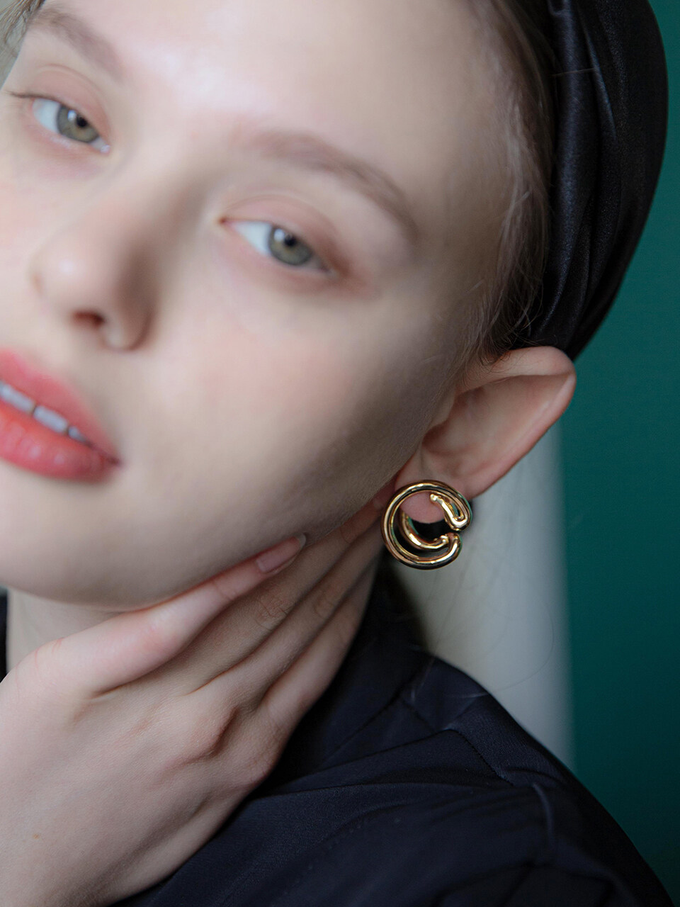 Bold Unique Double Line Earrings 014E