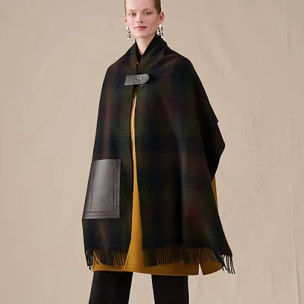 Hermès Tartan a Poche Coaching stole Women's