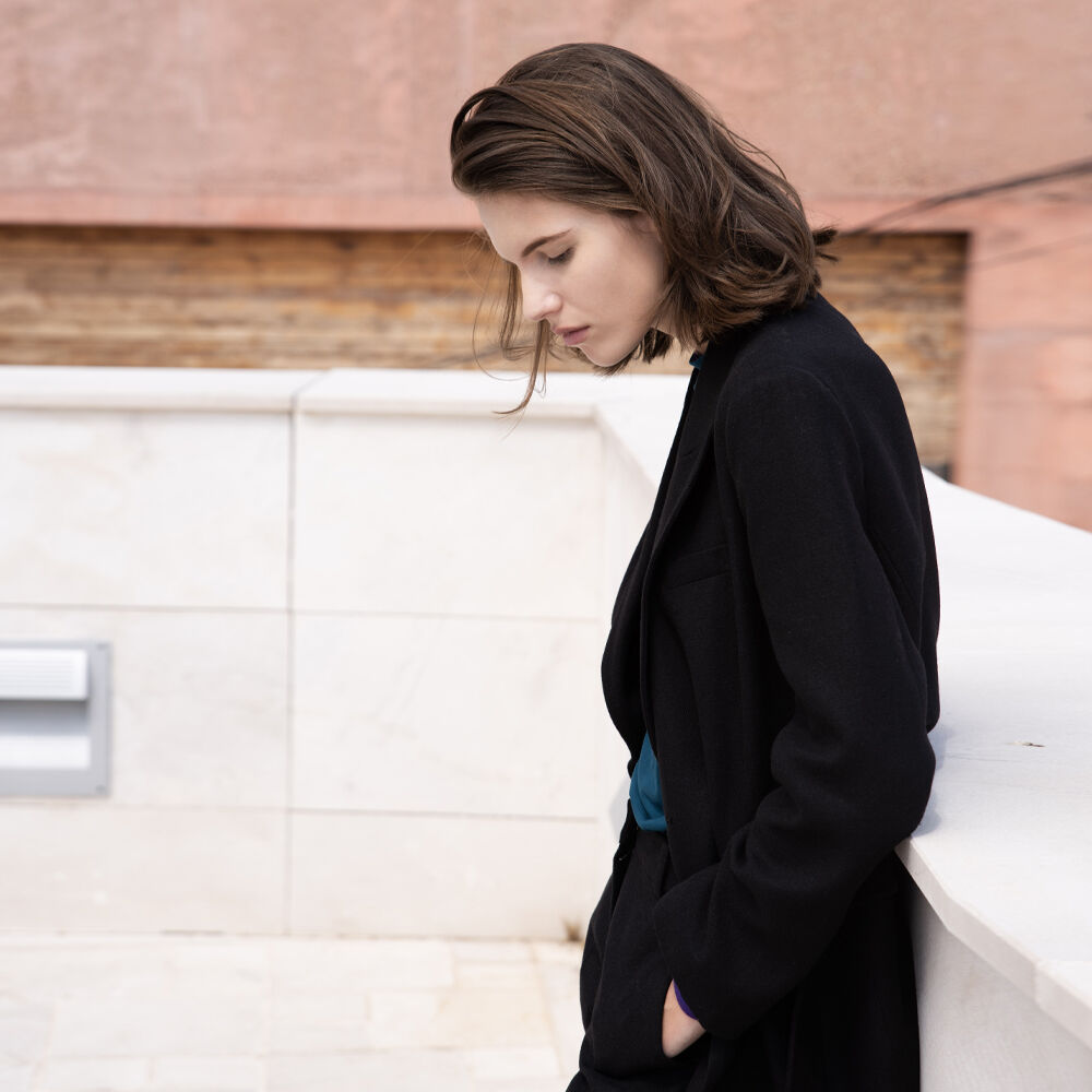 [아바몰리] MOLLI BELTED DOUBLE JACKET (black)