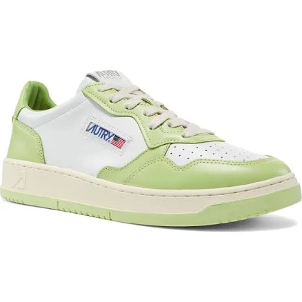 AUTRY Women's Medalist Low Leather Sneakers