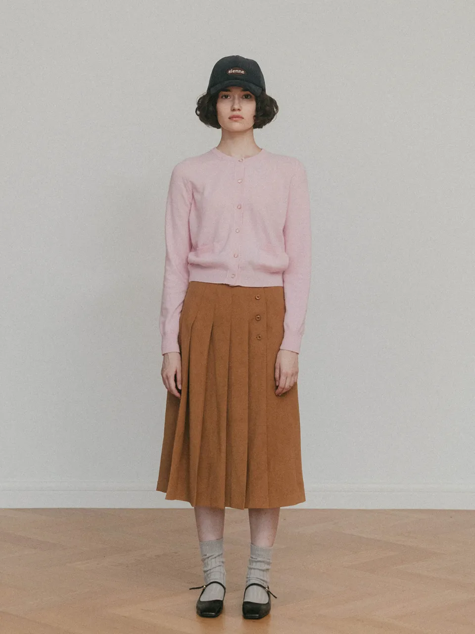 Hepburn Wool Cardigan (Baby Pink)