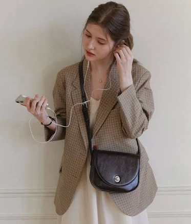 OVHEE Mignon Saddle Bag_Dark Brown