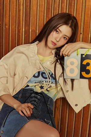 [셀럽착용] Crop Denim Jacket