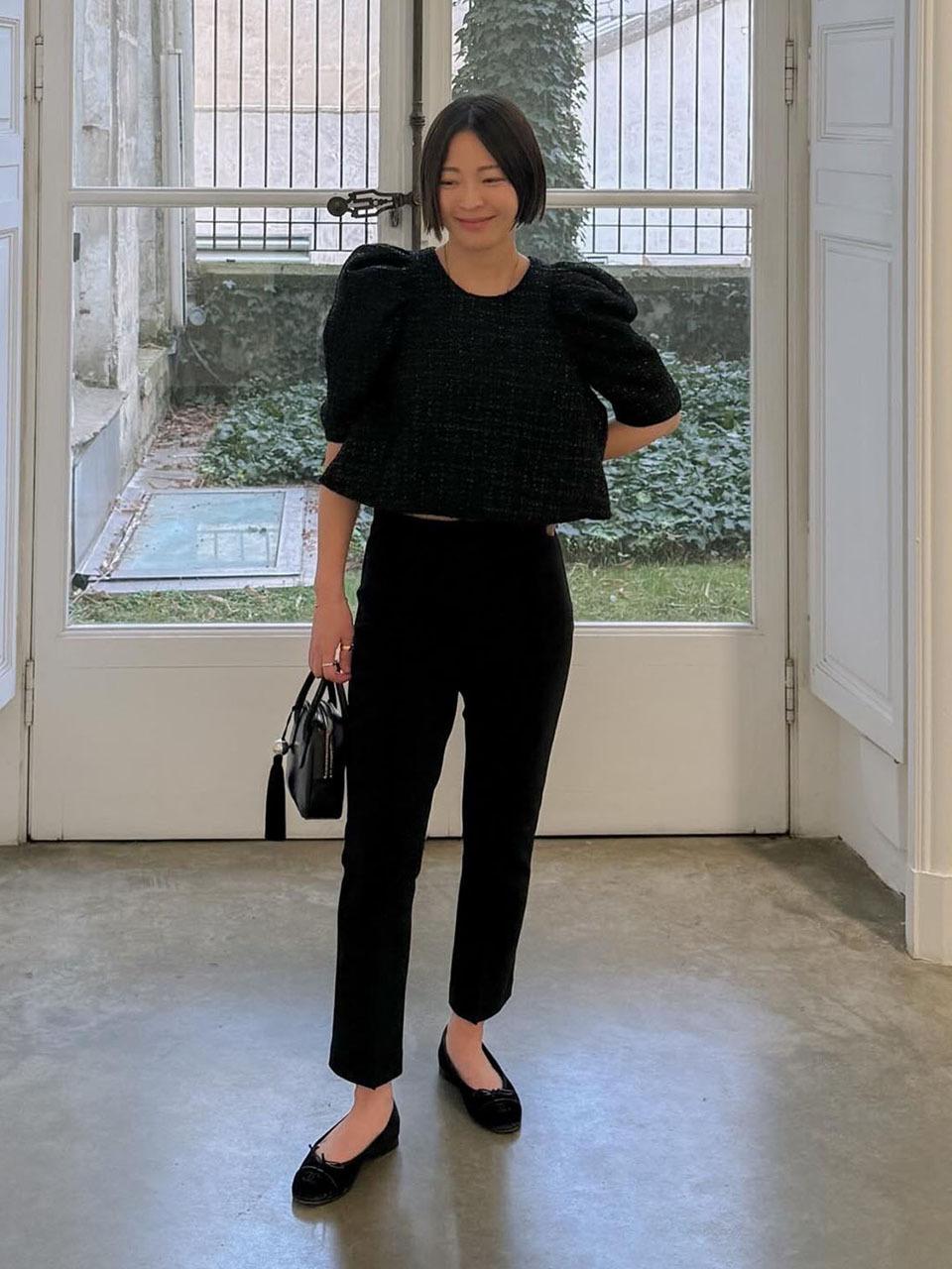 26 Tweed Puff Top_Black