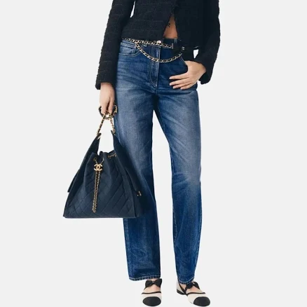 Chanel Jeans in Washed Denim
