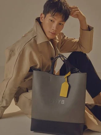 Bruni Unisex Tote Bag