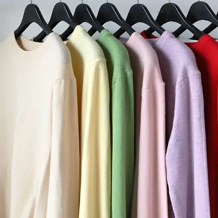 Cashmere-Blend Round Knit