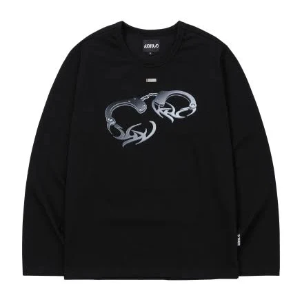 AJOBYAJO Tribal Handcuffs Long Sleeve T-Shirt