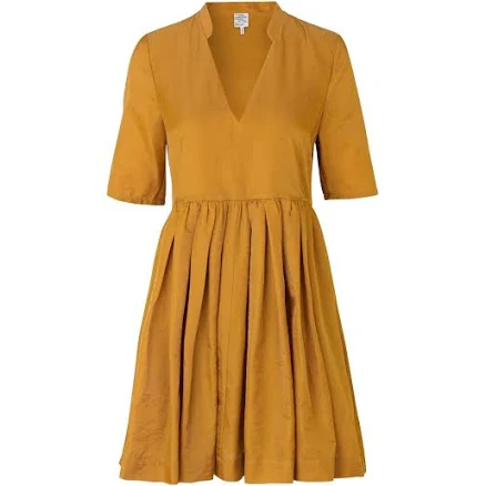 Baum & Pferdgarten Aubrie Pleated V-neck Dress