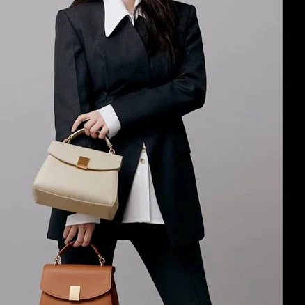 Couronne Korean Kalmia Tote Bag