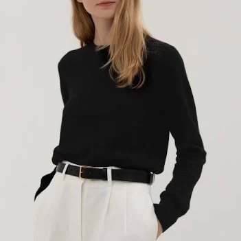 levar Essential Wool Round Knitlevar Essential Wool Round Knit