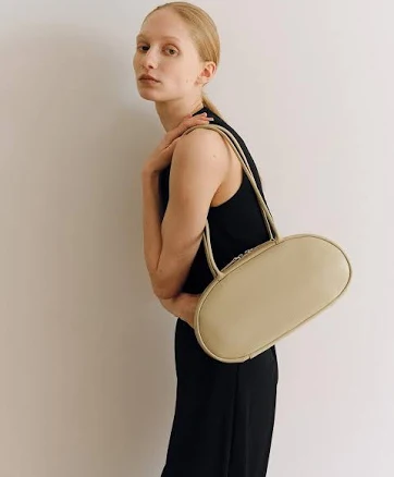 ROH SEOUL Medium Pebble Wrinkled Shoulder Bag