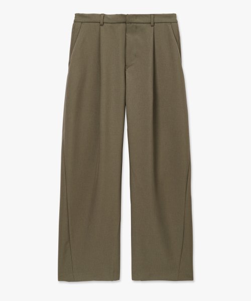 Curved Setup Wide Slacks