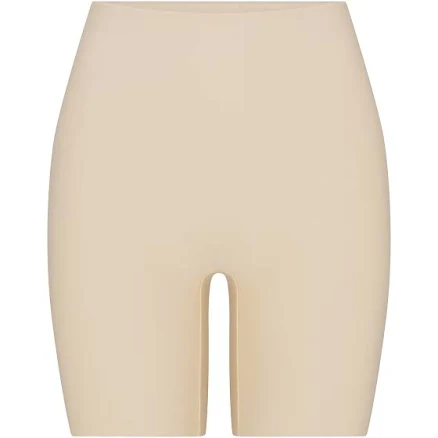 Skims Women's Butt Enhancing Padded Shorts