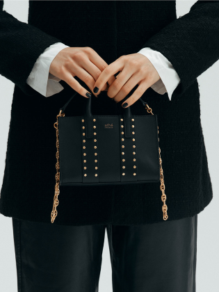 Opera Black Tote Bag