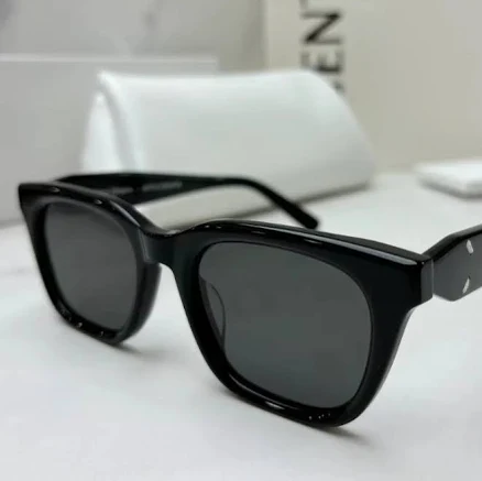 Gentle Monster Maison Margiela MM110 01 Sunglasses Black