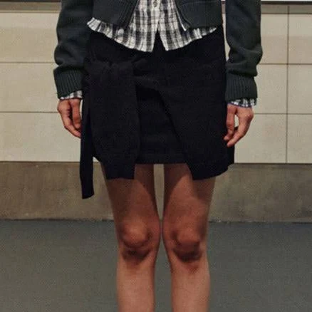 Raive Tied Layered Knit Skirt