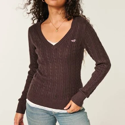 Hollister Women's Ivy Cable-Knit V-Neck Sweater