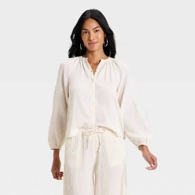 Universal Thread Women's Long Sleeve Gauze Button-Front Blouse