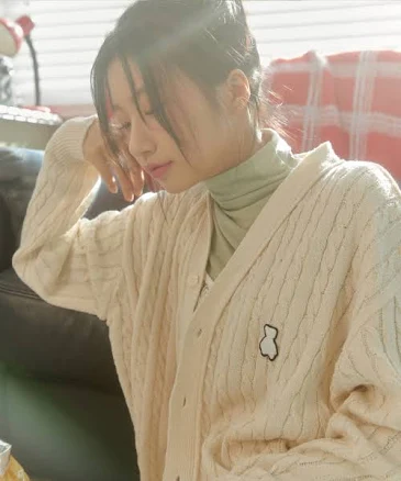 Ako Bear Cable Cardigan