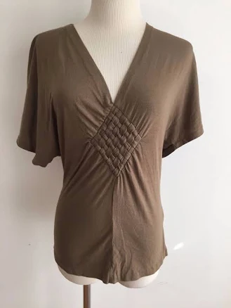 Club Monaco V-neck Knit Top Mossy Brown Size S