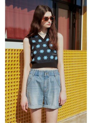 Pixel Flower Garden Knit-vest