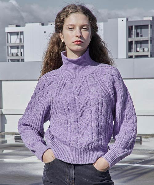 Cable Mix Turtleneck Pullover