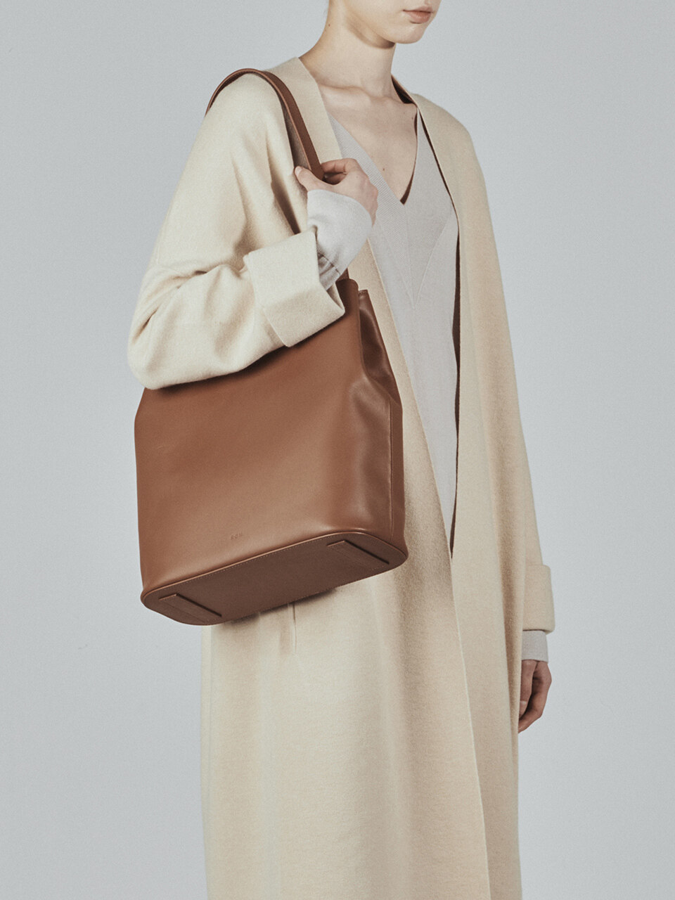 Aline Large Shoulder Bag Smoky Tan