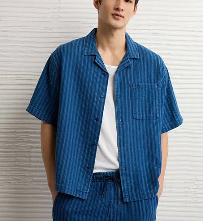 AE Men's Relaxed Fit Camp Collar Shirt