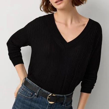 White House Black Market Women's Ribbed V-Neck Sweater