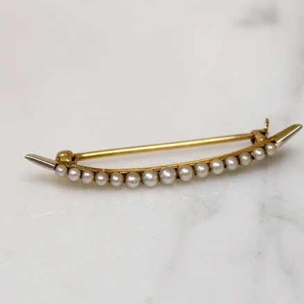 Graceful Pearl-Set Gold Crescent Moon Brooch