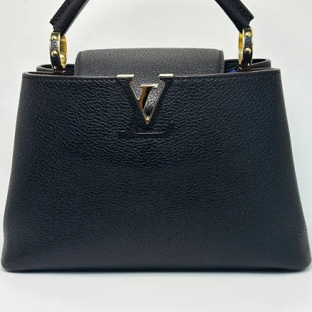 Louis Vuitton Capucines Mini