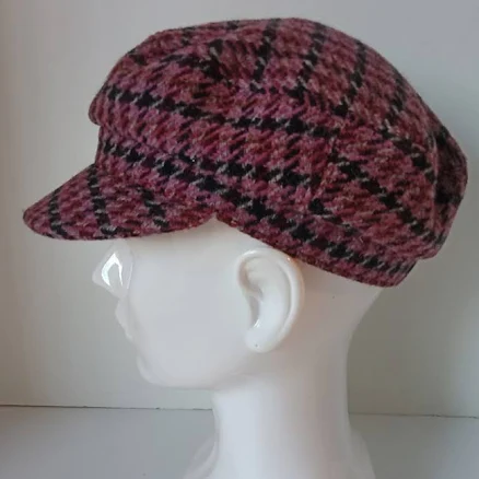 Isabel Marant Evie Cap Black Burgundy Houndstooth Wool Newsboy Cap